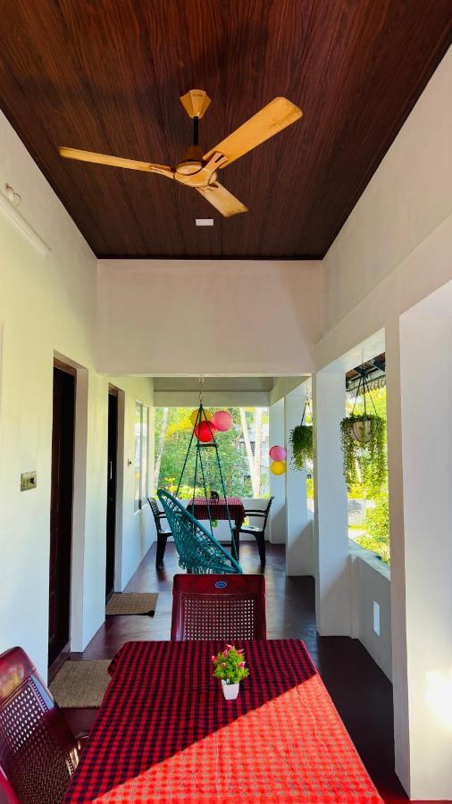 Marari Eclipse Homestays アーラップーザ県 エクステリア 写真